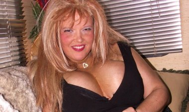 Big Brested Blonde Mature Slut Fucking and Sucking - Mature.nl