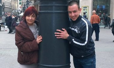 Horny Housewife Playing with Her Toy Boy - Mature.nl