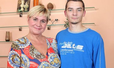 Big Breasted Mama Loves Sucking and Fucking Hard - Mature.nl
