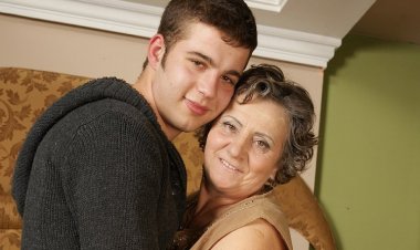 Horny Grandma Gets Fucked by Her Toyboy - Mature.nl