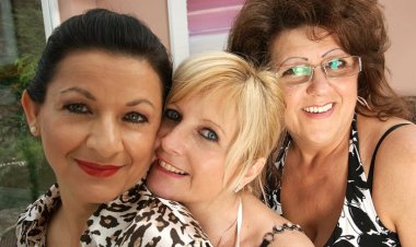Three Mature Lesbians Have Some Serious Fun - Mature.nl