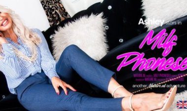 Phonesex with MILF Ashley