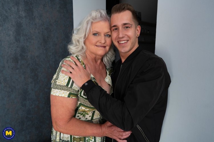 Granny wants cock and thats what she gets from this toyboy