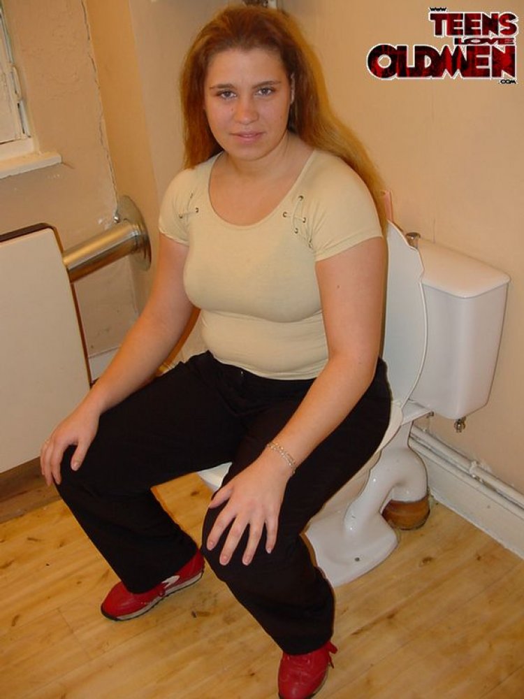 chubby teen fucks the neighbour