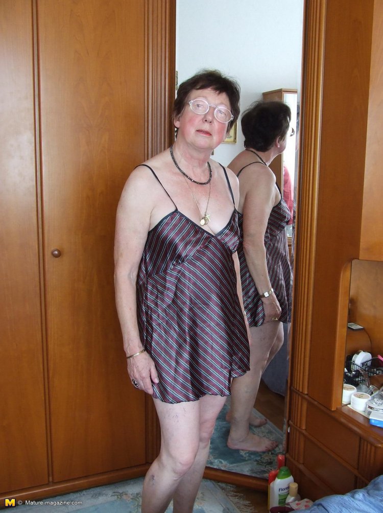 Check out mature Barbara who loves to get naked
