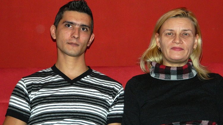 Naughty cougar fucking her toy boy