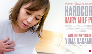 Fucking hairy MILF Yuma Nakamura in POV style in bed