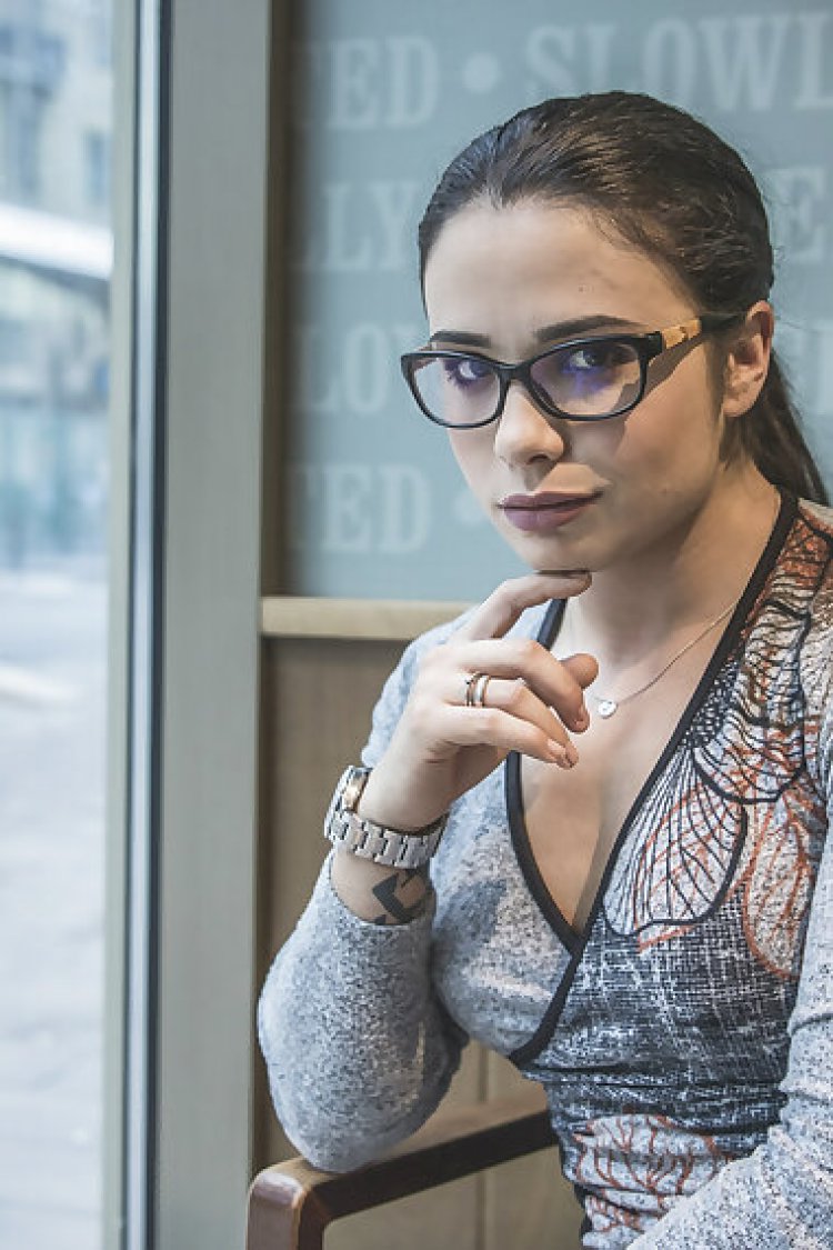 This hot milf loves riding a huge cock in pov style