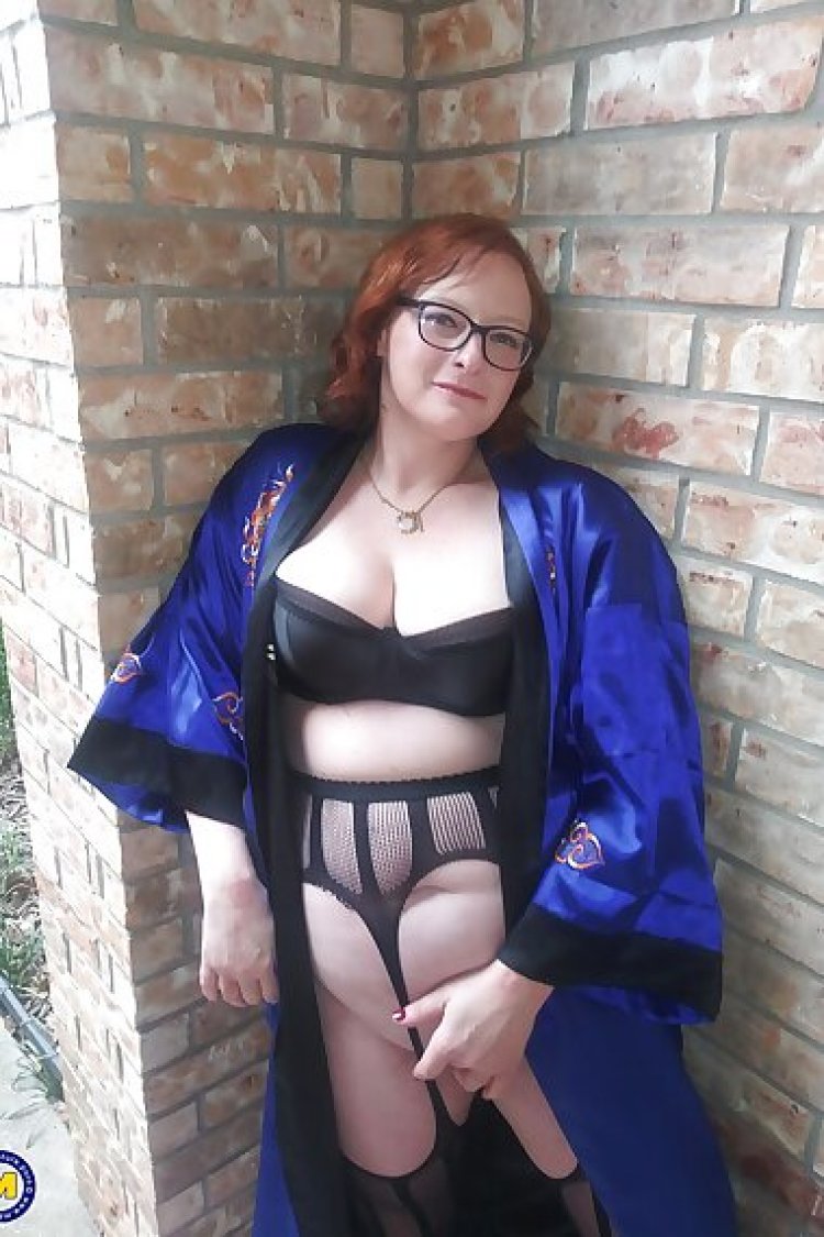 Naughty american mature lady playing with her wet pussy