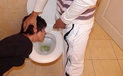 Asslicking Housewife Loves Cum - Mature.nl