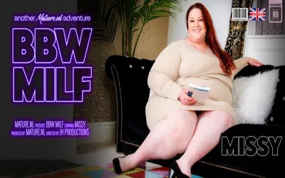 Big Beautiful BBW Missy is ready to please herself