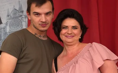 Big Breasted BBW Doing Her Toy Boy - Mature.nl