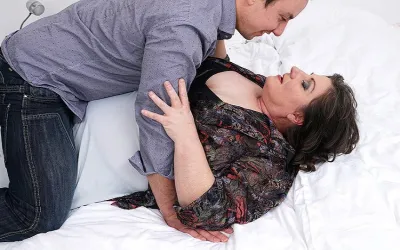 Big Breasted Mature BBW Fucking and Sucking - Mature.nl