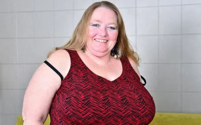 Big Breasted Mature BBW Playing with Her Pussy - Mature.nl