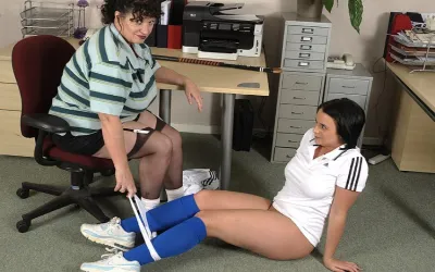 Big Titted Mom Teasing Her Naughty Teen Pupil - Mature.nl