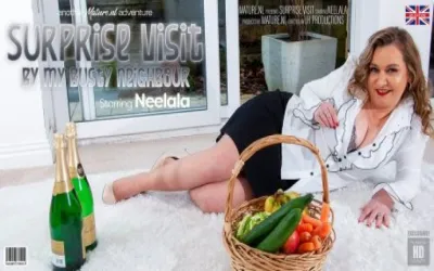 Busty mature Neelala invites you for some afternoon delight