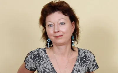 Horny Housewife Gets Fucked Hard by Her Toyboy - Mature.nl