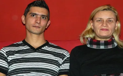 Naughty Cougar Fucking Her Toy Boy - Mature.nl