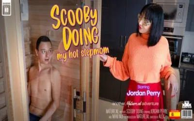 Naughty MILF Jordan Perry cosplayed as Velma for her stepson