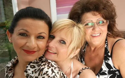 Three Mature Lesbians Have Some Serious Fun - Mature.nl
