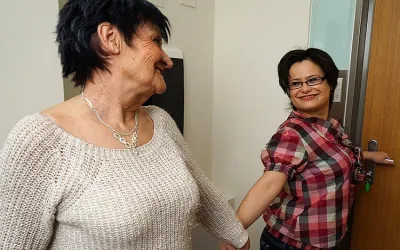 Two Horny Housewives Go to Town - Mature.nl