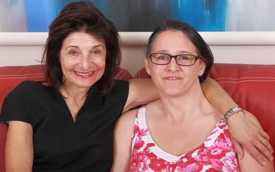 Two Lesbian Housewives Going All the Way - Mature.nl