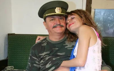 Young girl taking orders from an old sarge - Mature.nl